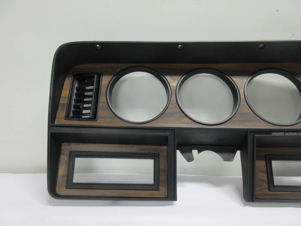 81-93 DODGE Ram D150 D250 Ramcharger Instrumento Tablero Bisel Ajuste Panel Madera Foto 4 de 4