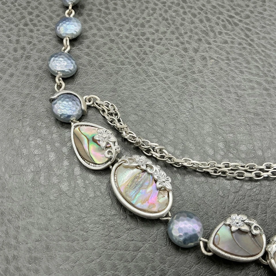 Colar Nine West tom prata concha azul contas declaração em camadas 18" - Imagem 3 de 4