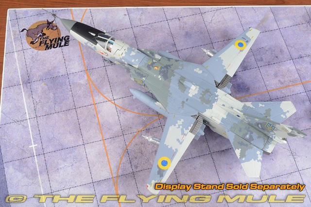 Calibre Wings 1:72 Su-24MR Fencer-E Ukrainian Air Force Yellow 59