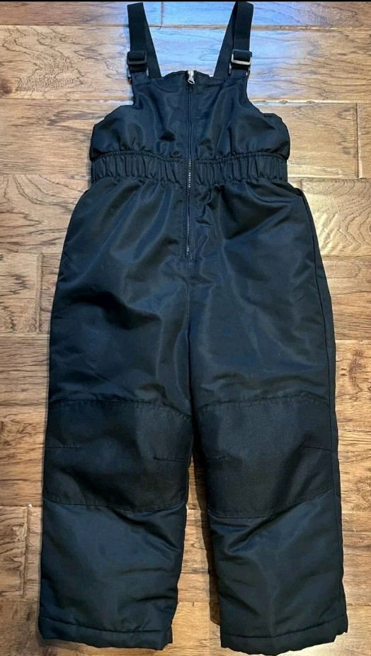 Healthtex Snow Bib Overalls Size 5T Black Insulated Ski Winter