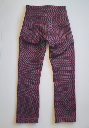 Lululemon Wunder Under Crop Hi-Rise Shifted Horizon Red Grape Black Sz 4 - Picture 4 of 8