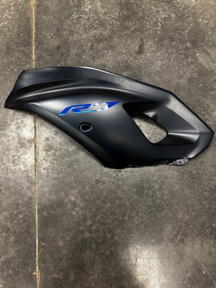 2022-2023 Yamaha YZF R7 OEM Lower and Upper Mid Side