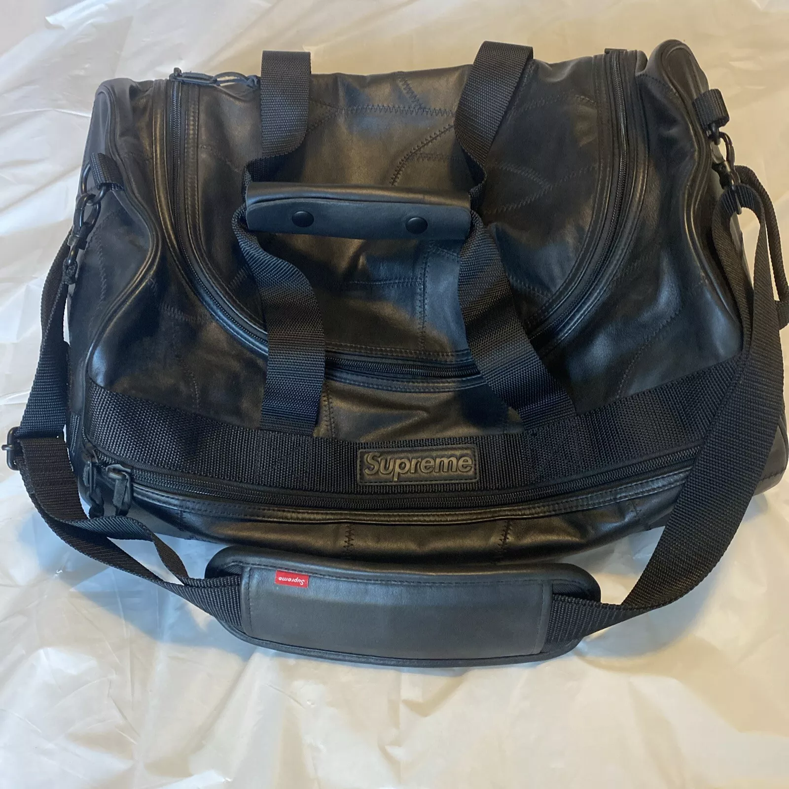Sac de voyage Supreme New York FW19 cuir patchwork NOIR neuf avec étiquette authentique