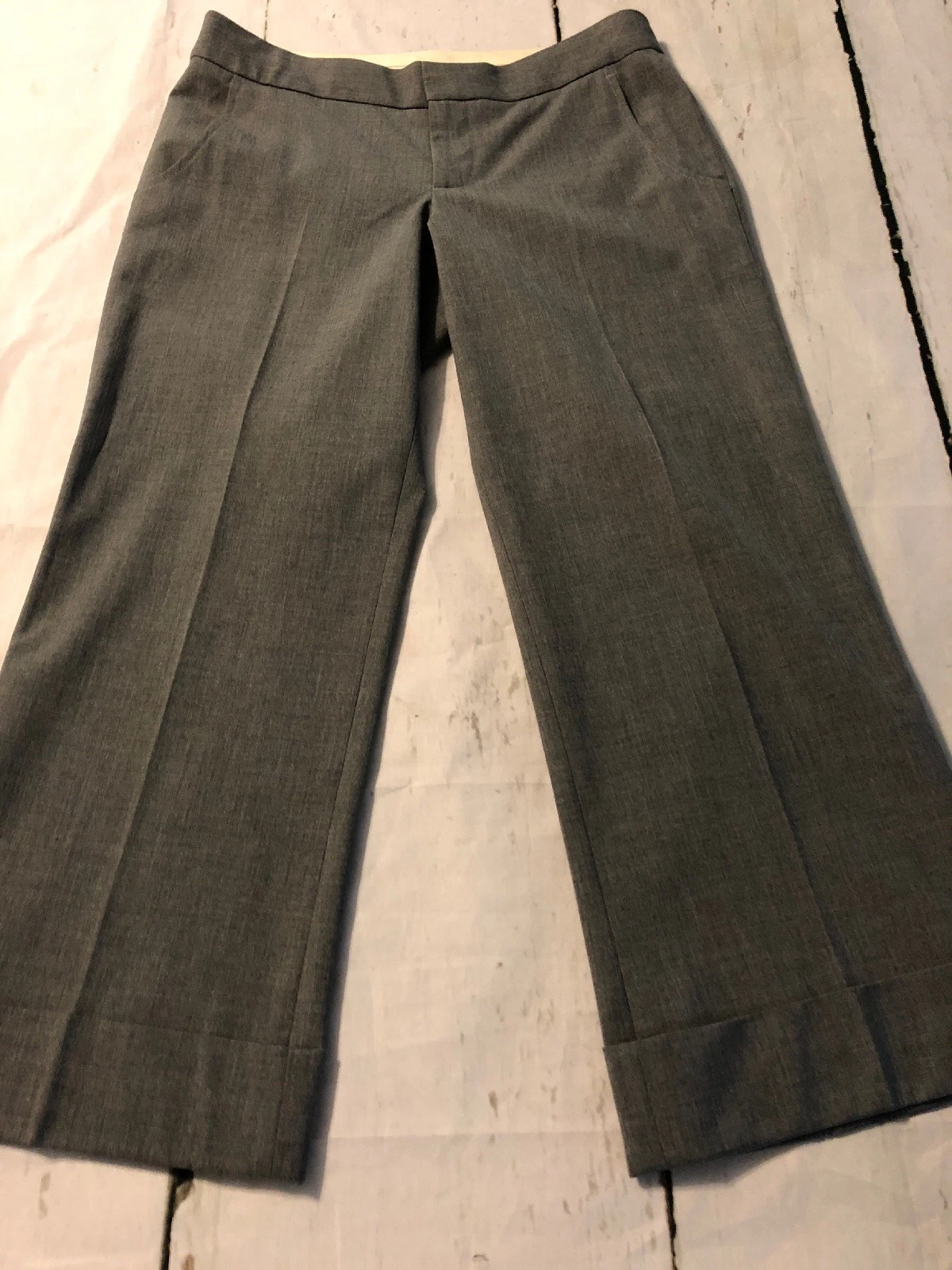 Chaiken Profile Women's Pants Gray Low Rise Lindsay Cuffed Capris Size 2 NWOT