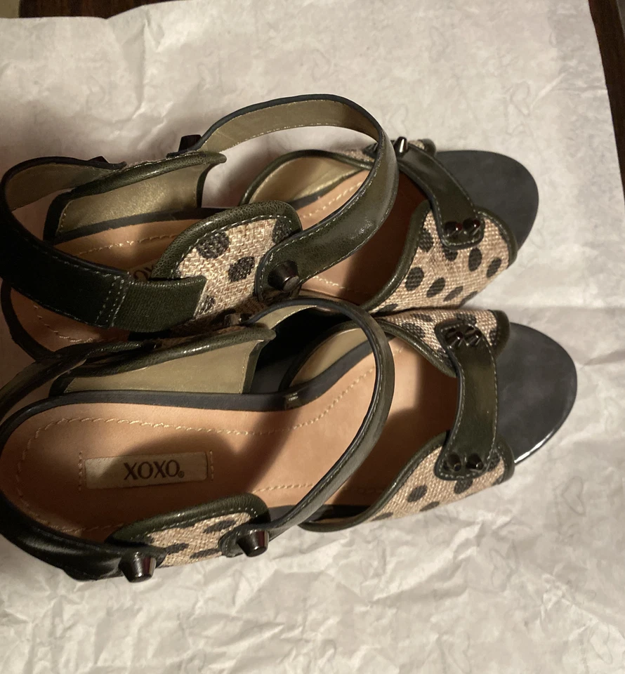 CUÑAS XOXO MUJER VERDE, TALLA 8 MEW SIN CAJA Foto 2 de 4