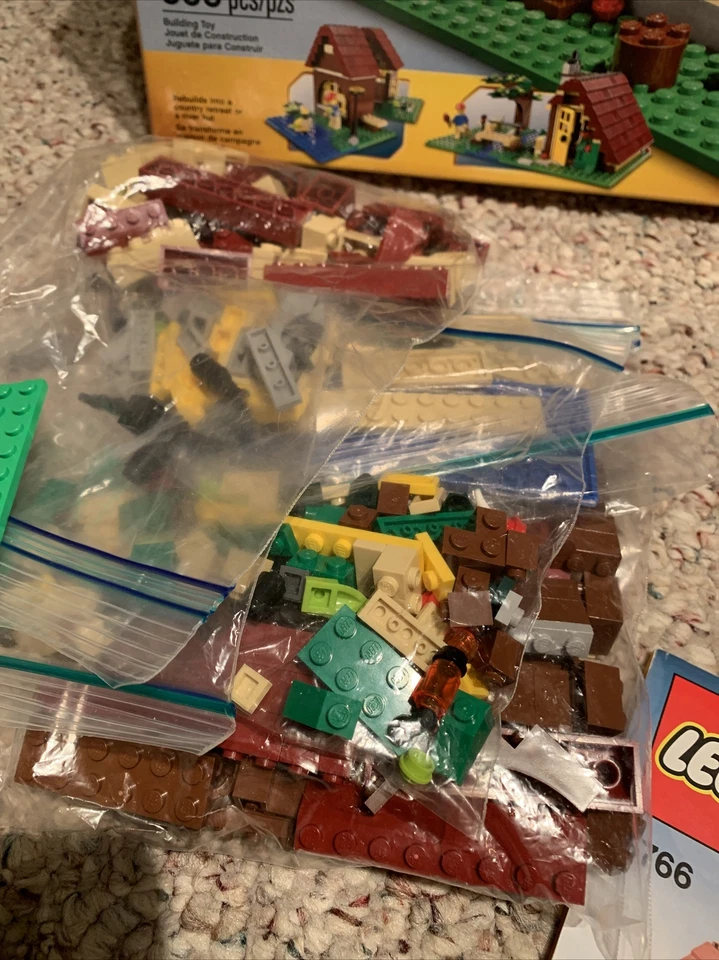 LEGO Creator 3-in-1 Log Cabin (5766) In Box Incomplete Partial Parts - Image 3 of 3