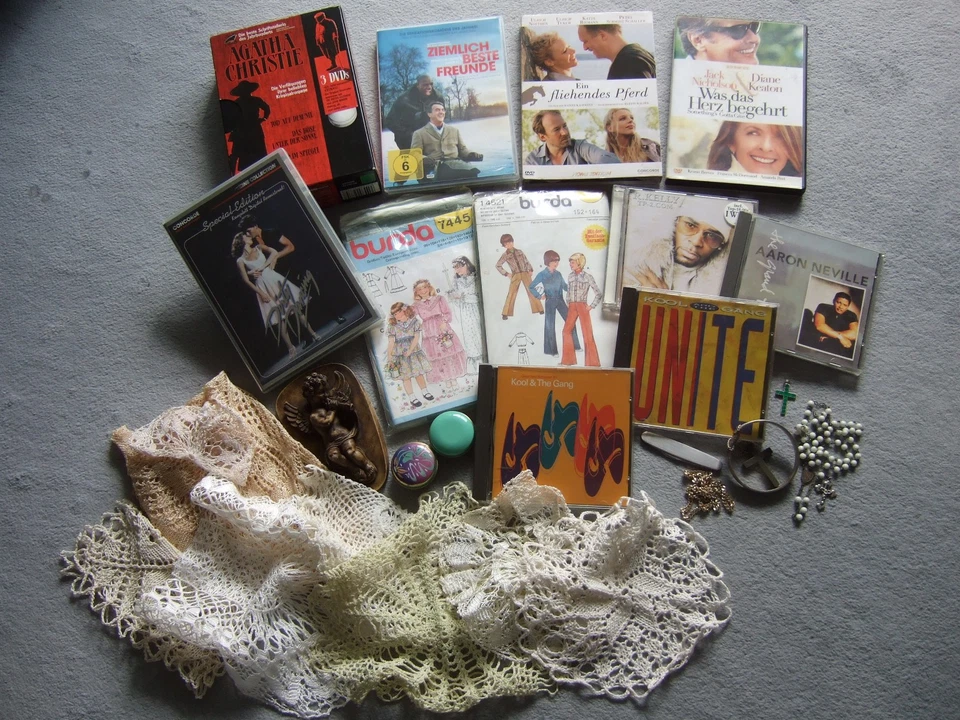 Alte CD DVD und die und das Konvolut Flohmarktkiste ansehen! aus Nachlass