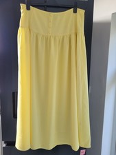 Pretty Little Thing Lemon Woven Pleated Maxi Skirt Size 16 NWT