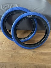 Sunday Street Sweeper V2 BMX Reifen 20 x 2.4 Zoll Freestyle Blau/Schwarz
