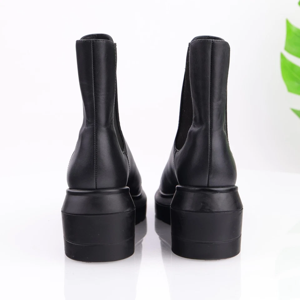 Stuart Weitzman Womens Norah Boot Size 6 WIDE Black Chelsea Lugs Platform Bootie - Image 4 of 4