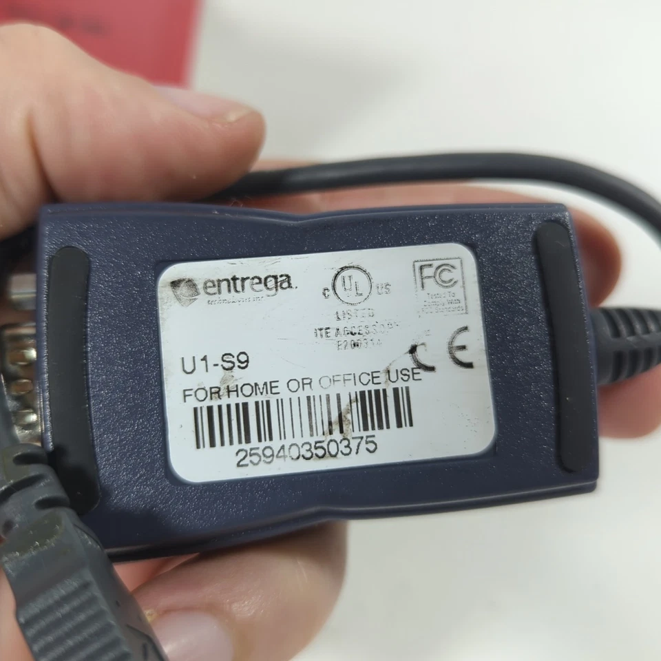 Entrega U1-S9 USB to RS232 Serial DB9 Adapter Converter with Driver Disk - Image 4 of 4