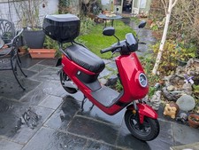 Niu MQI+ Sport Electric Moped (50cc Equivalent)