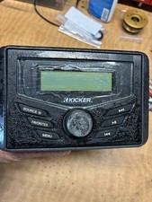 CENTRO MULTIMEDIA KICKER KMC45 CON BLUETOOTH