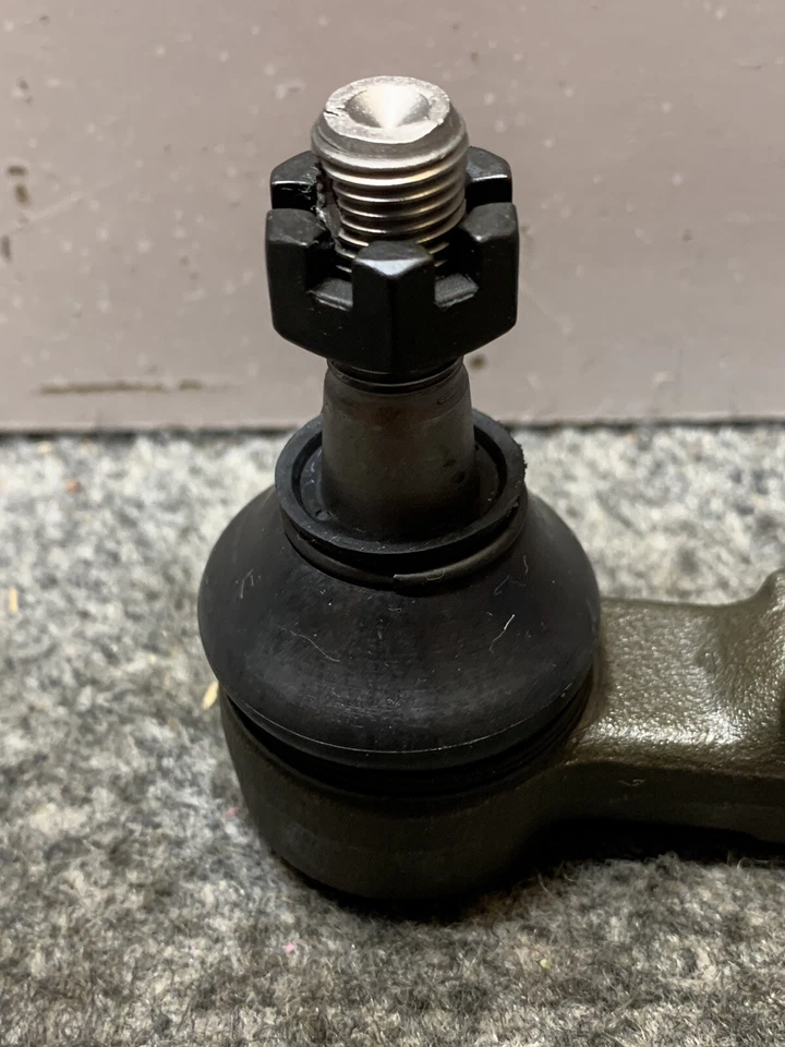 New XRF ES3238RL Steering Tie Rod End Fits vehicles listed on the chart below - Image 4 of 4