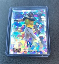 2021 Leaf Metal Draft Hedbert Perez Cracked Ice Crystal Autos