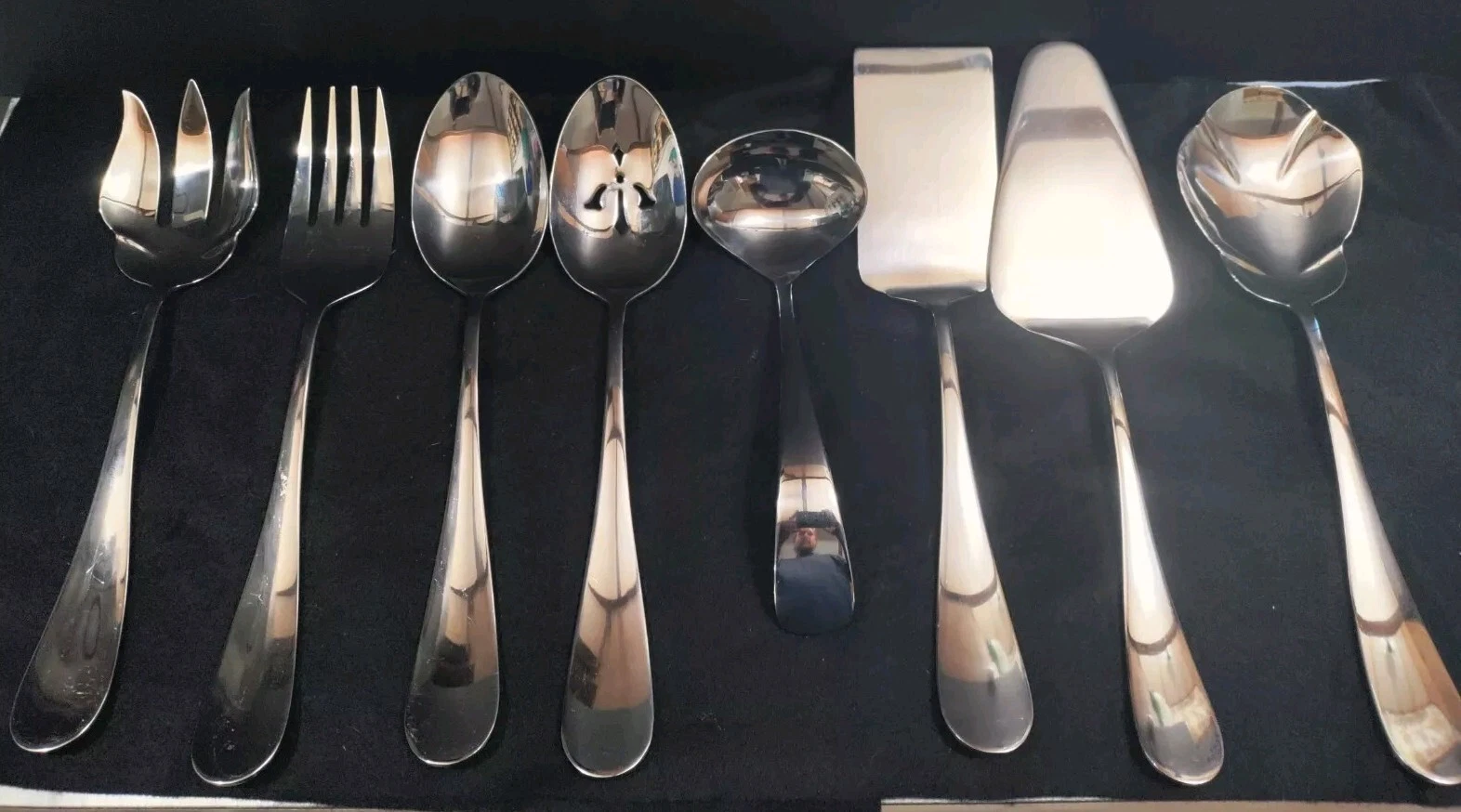 Towle Living Collection 18/0 Serving Set 8 Pc. Ladle, Pie Server, Spoons & More