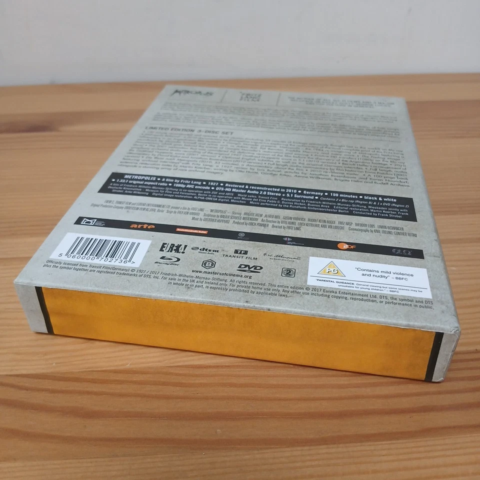 Metropolis 90th Anniversary Blu-Ray Set Eureka Masters of Cinema Fritz Lang #16 - Image 4 of 4