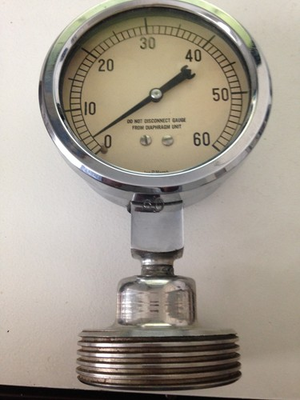 #ad PAPER WEIGHT OR PRESSURE GAUGE BY JAMES P MARSH CORP. to 60 PSI 3.5quot; FACE 2.5quot; B $35.00