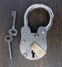 U S Mint Iron Padlock Lock with Skeleton Key