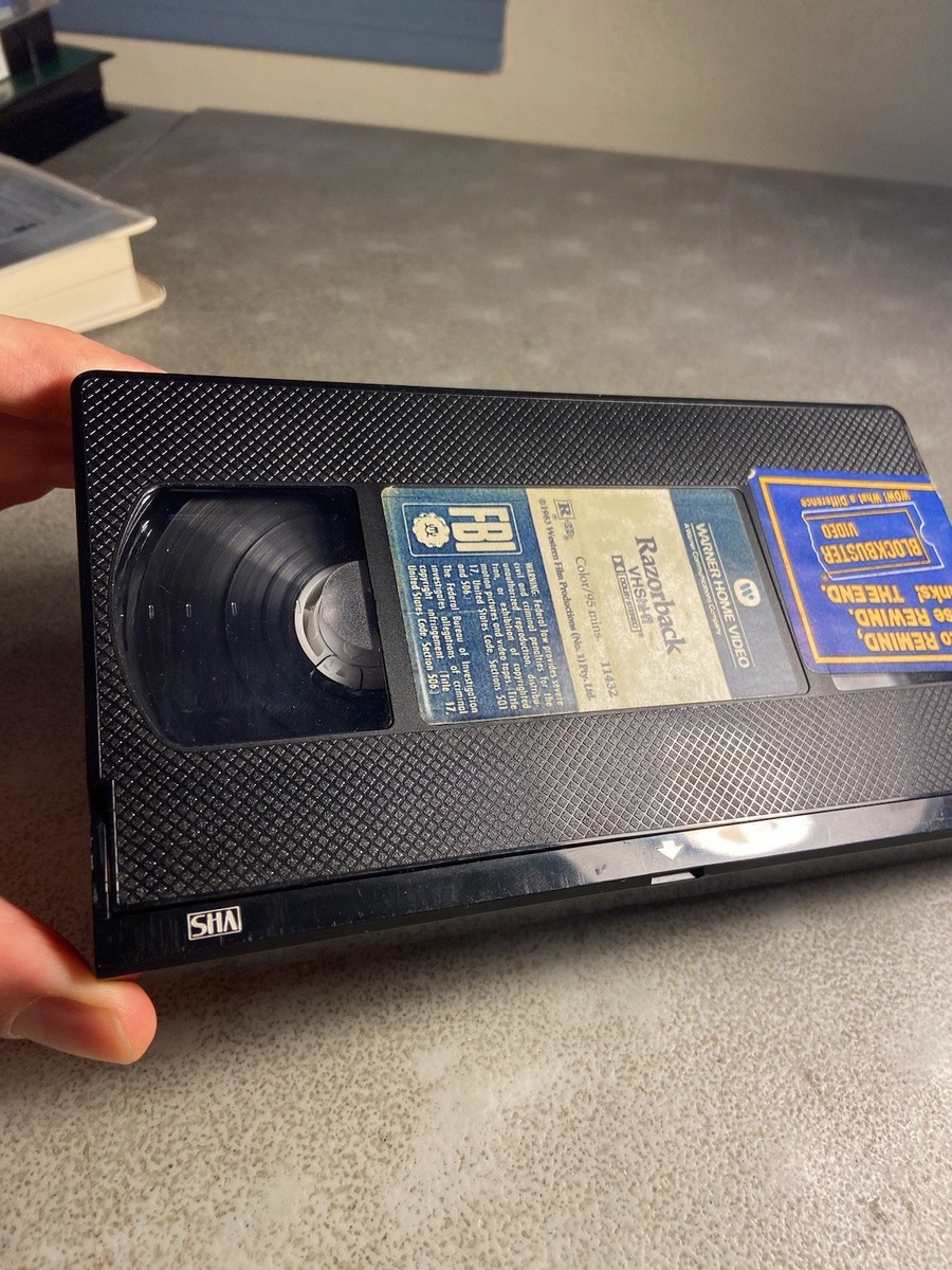 Razorback VHS Clamshell Warner Home 1984 / 1985 80s Horror