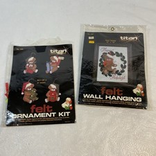 Vintage Titan Christmas Felt Needlecraft Kit Bear Ornaments 466 Wall Hanging 497