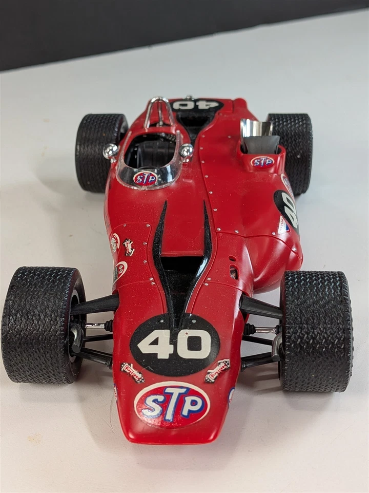 MPC Andy Granatelli's Indy Turbine Car "STP" #40 Racing Car Model Kit Built 1/20 - Image 4 of 4