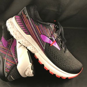 brooks adrenaline 7.5