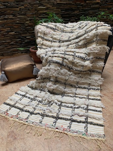 Moroccan Vintage Handira Wedding Blanket Handmade Berber Sequins Rug 03YS00330 - Picture 12 of 12