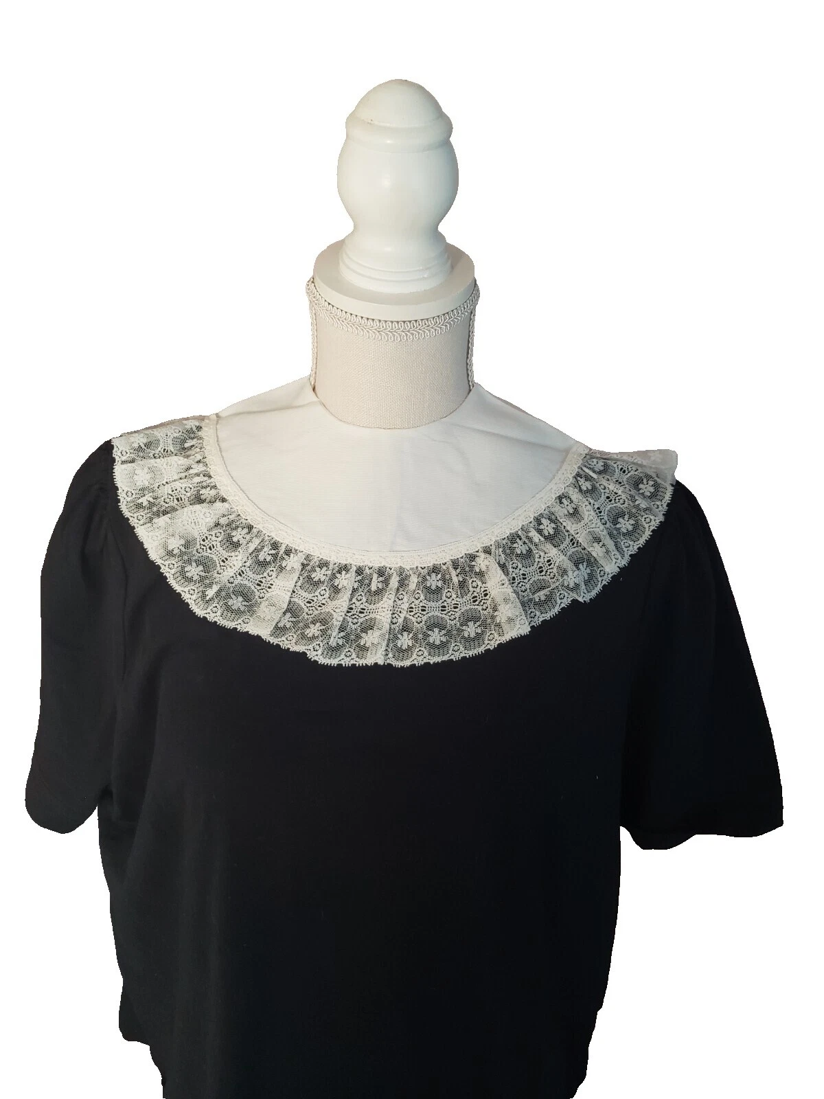 Round Collar Original 1960s Vintage Collars