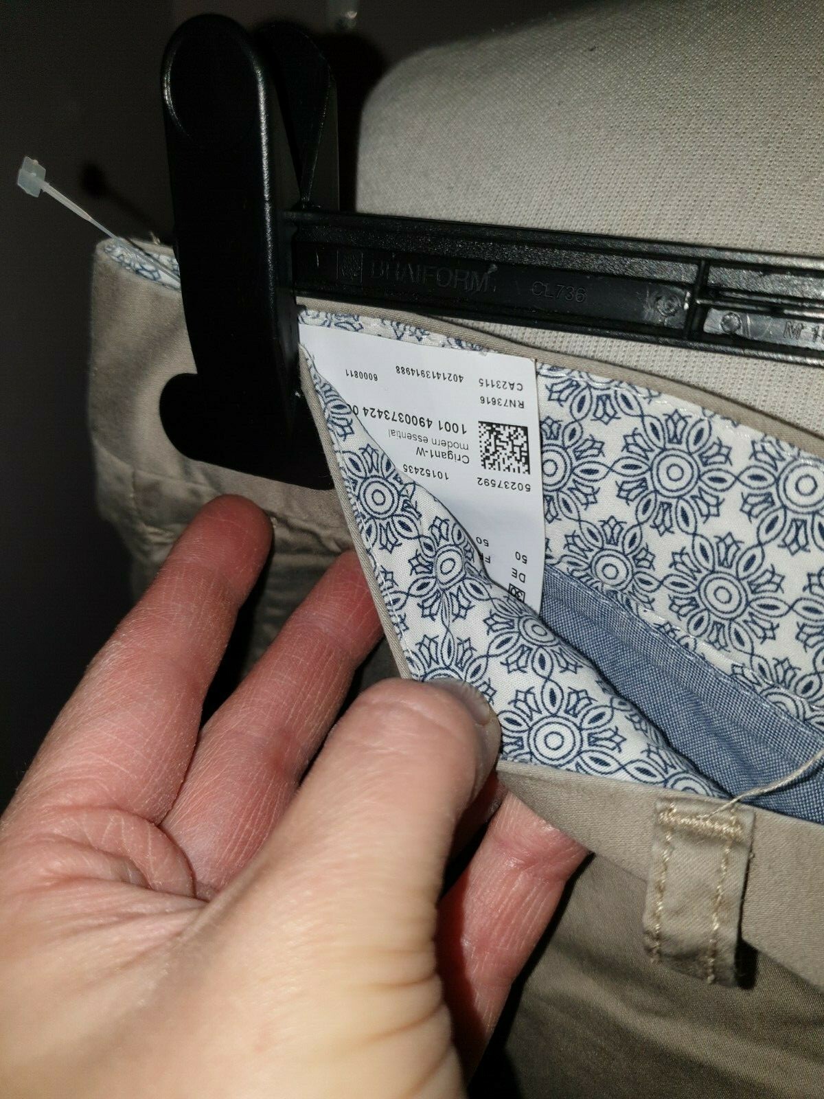 SUPERB MENS DESIGNER HUGO BOSS STRETCH REGULAR FIT CHINO JEANS UK 34R RRP £145 thumbnail 3