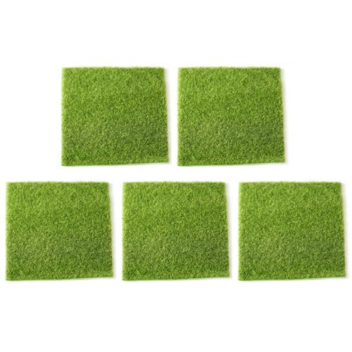 Create a Miniature Garden with our Dollhouse Artificial Turf 15x15cm Pack of 5 - Afbeelding 1 van 15