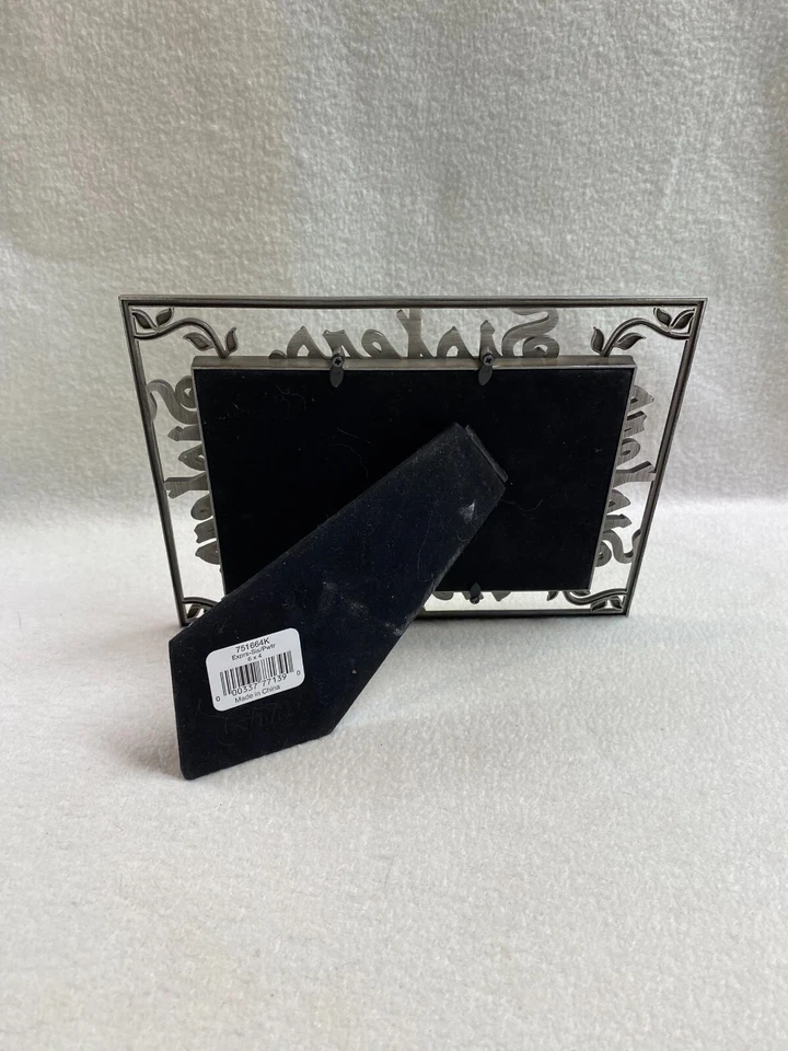 Fetco Pewter Sisters Picture Frame - insert 6 x 4 - Image 3 of 4