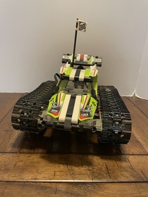 LEGO TECHNIC: RC Tracked Racer (42065) Retired With Instructions