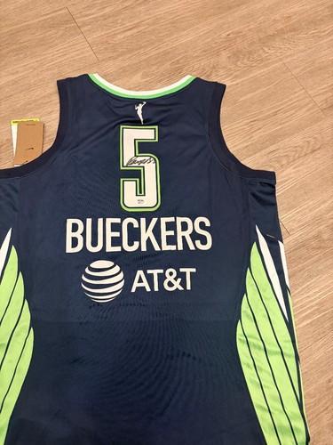 Paige Bueckers Signed Dallas Wings Nike Explorer Jersey PSA/DNA #5 WNBA