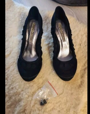 Pumps von Buffalo 