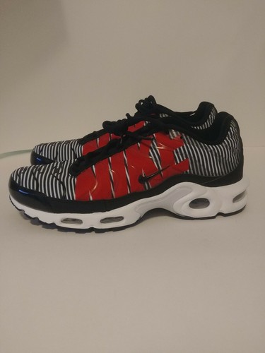 NIKE AIR MAX PLUS TN SE \