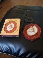 Vintage Octagonal Plastic Photo Frame 3.5"x2.7" British Design No. 1009322