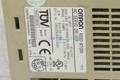 One Used Omron R88DWT08H Servo Drive R88D-WT08H