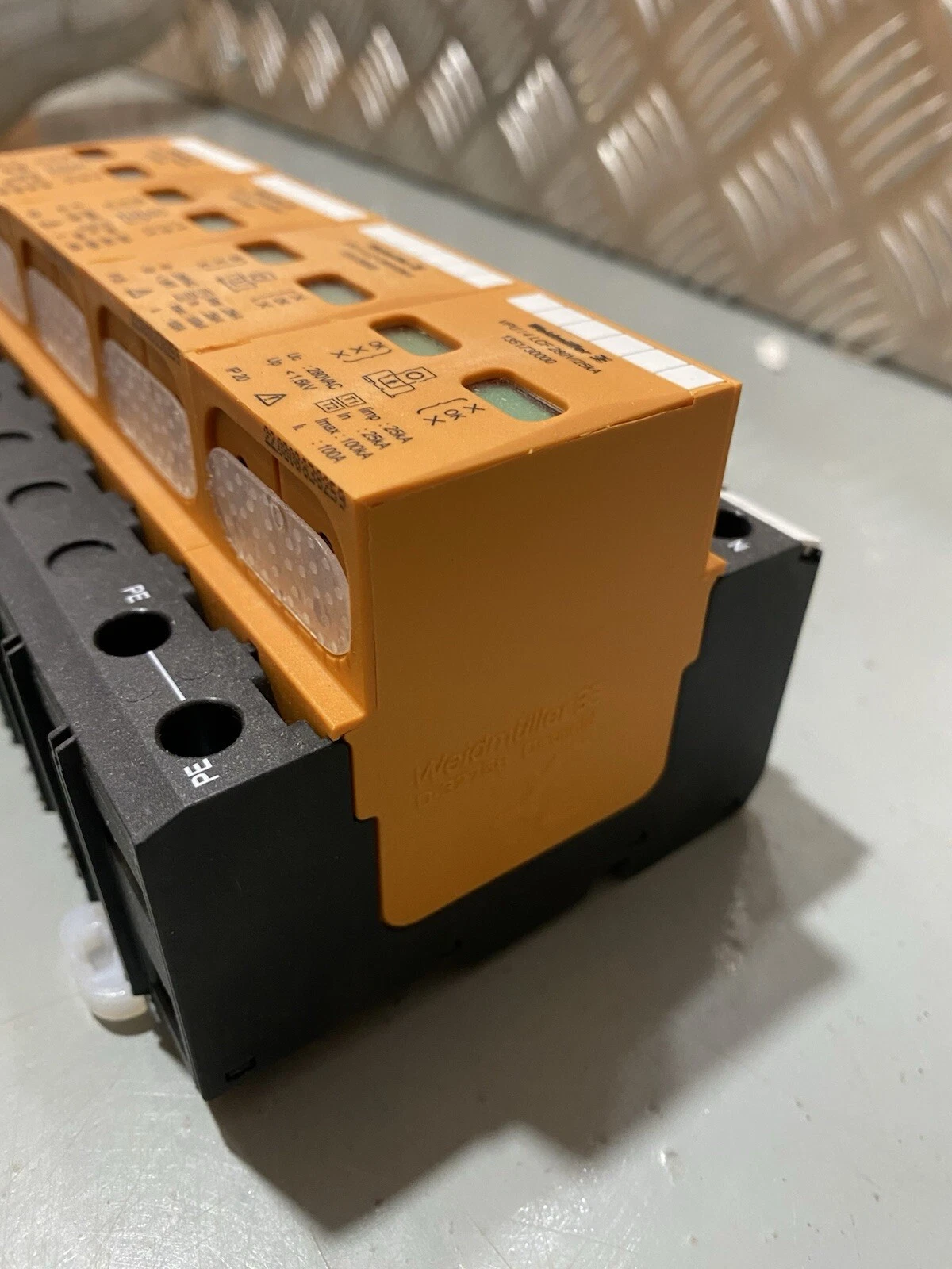 Weidmuller Surge Voltage Arrester Unit 1351730000 Brand New In Box 6