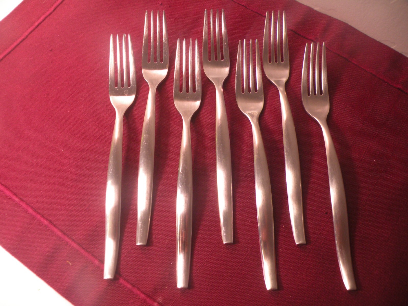 Gourmet Settings Frame Satin Stainless 6 3/4"