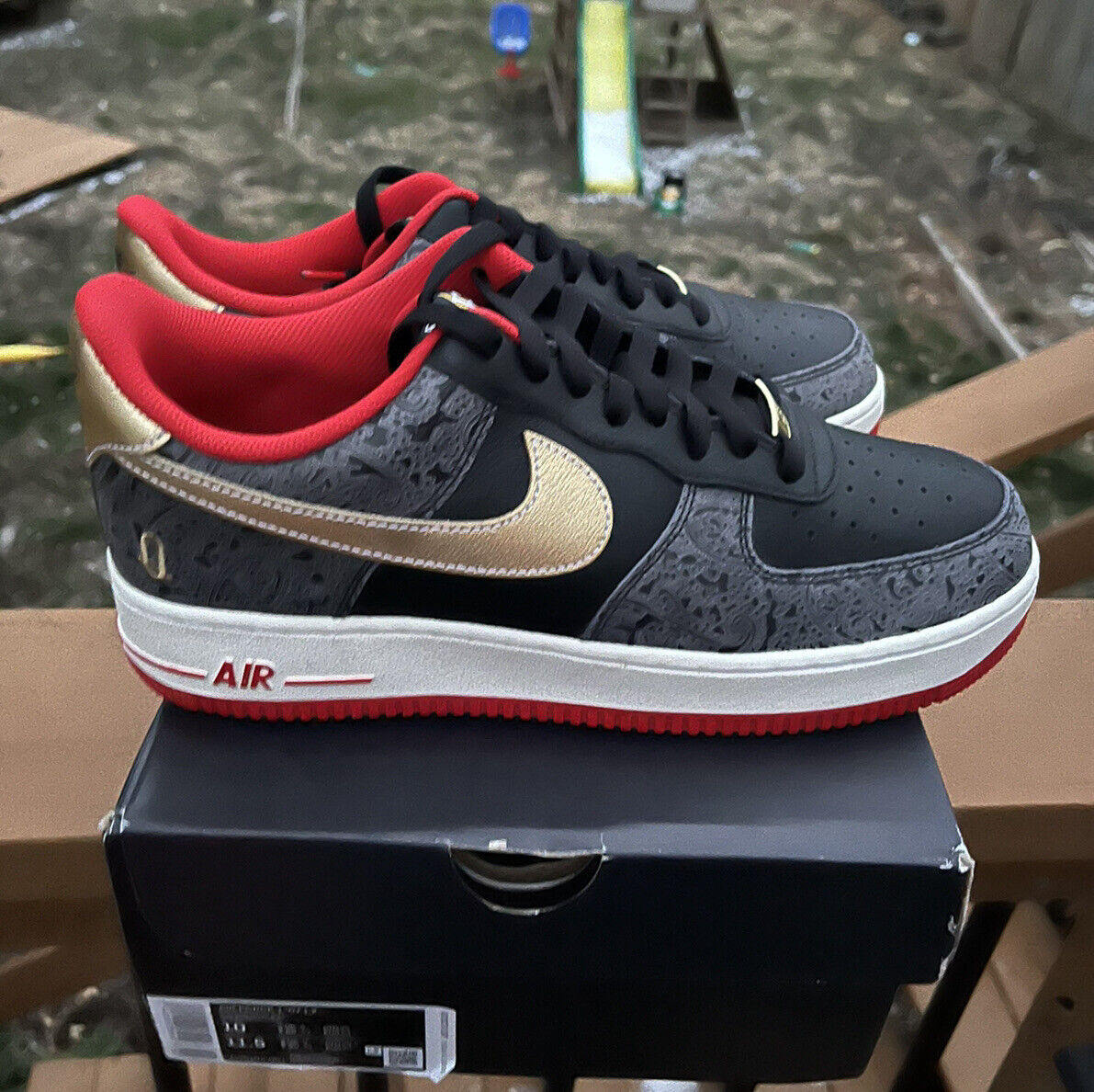 Nike Air Force 1 LX Black/Metallic Gold/University Red Men's