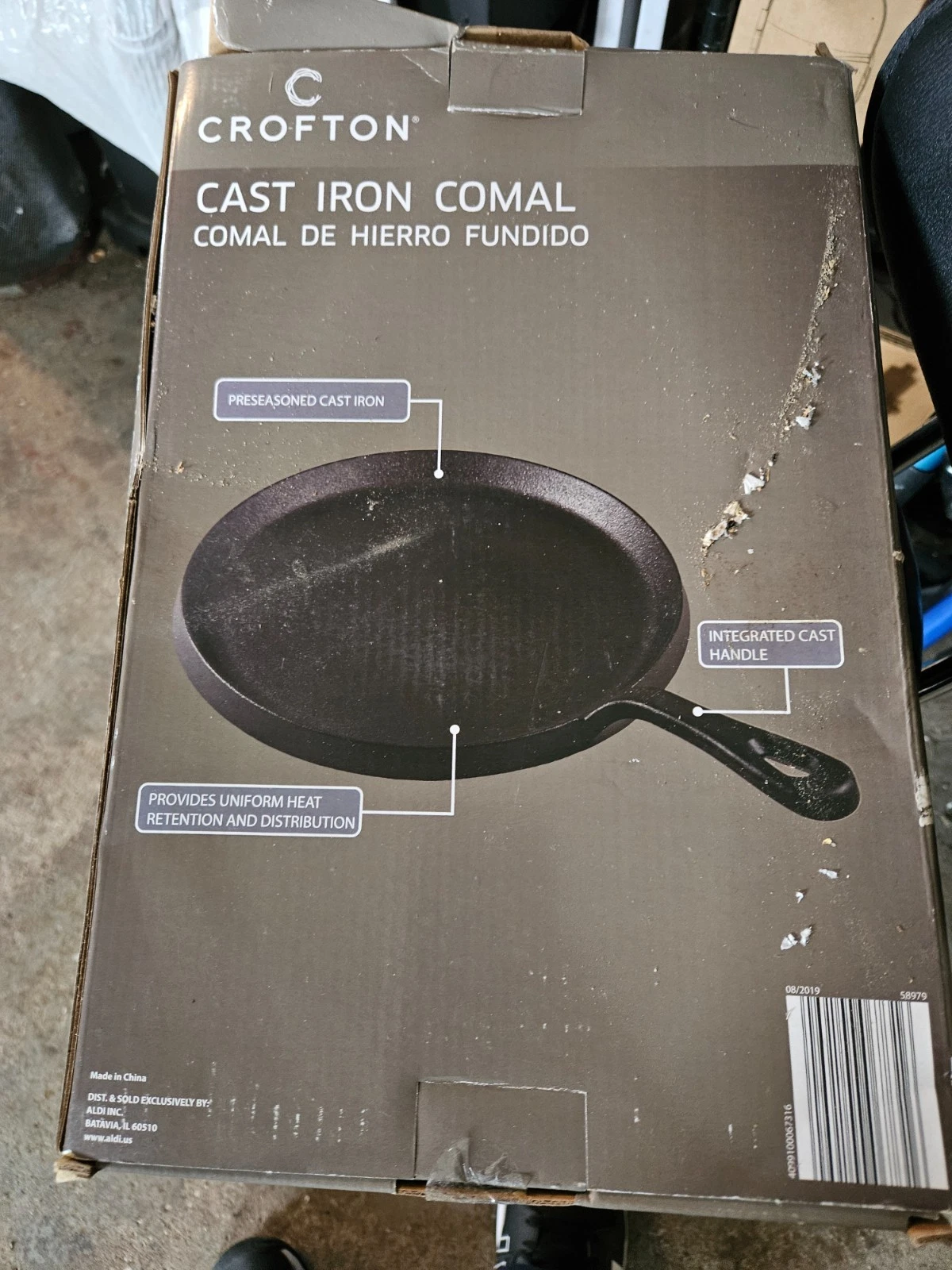 Lodge L8SK3 10.25 inch Cast Iron Skillet - Black