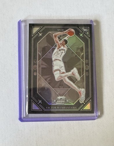 2023-24 Contenders Optic Victor Wembanyama Rookie Crown Jewels SSP Case Hit
