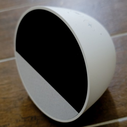 Amazon Echo Spot Smart Home Alexa Lautsprecher Wecker mit Uhr Display 2025