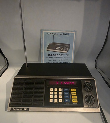 #ad Vintage Bearcat 210 BC 210 Programmable Radio Scanner Powers Tested Only $49.99