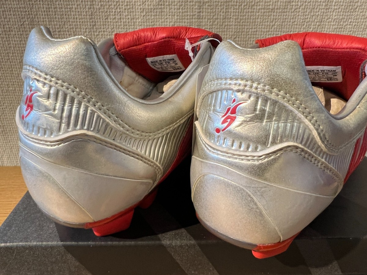 adidas Pulsion HG サッカーシューズ レア価格 ADIDAS PREDATOR PULSION HG 2004 OG Football Boots BECKHAM US8/26.0