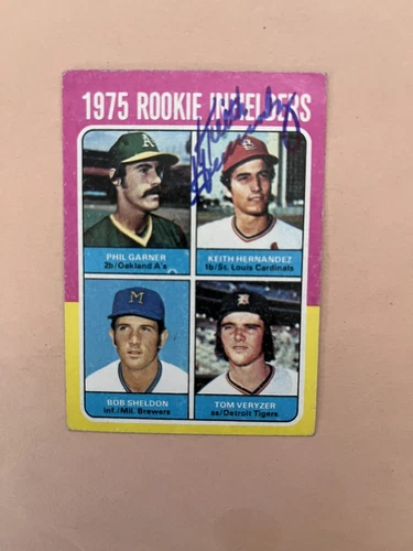 1975 Topps #623 1975 Rookie Infielders Cardinals Keith Hernandez Autograph.