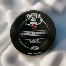 SYRACUSE CRUNCH RARE  AHL INGLASCO OFFICIAL GAME PUCK MADE IN CANADA 🇨🇦 