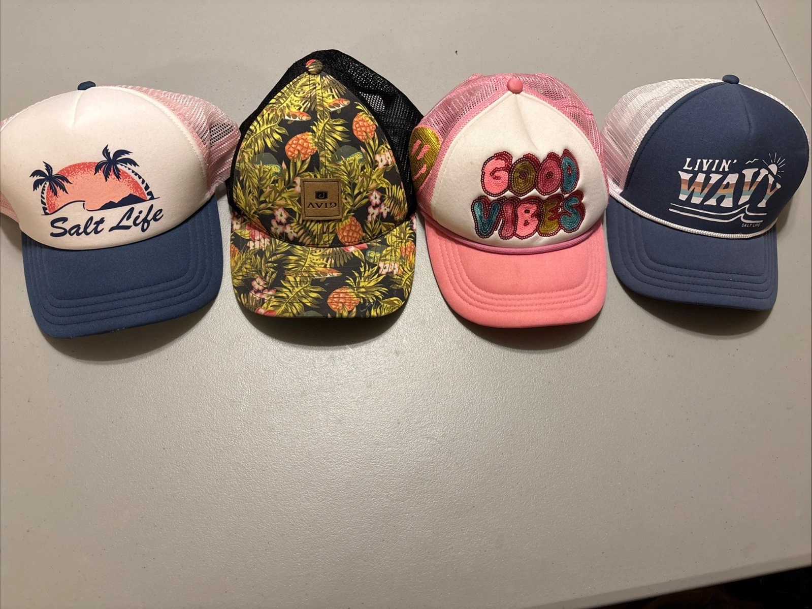 Lot of 4 Women’s Adjustable Summer Fishing Style Beach Hats
Opens in a new window or tab