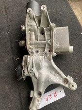 Staffa montaggio filtro olio benzina Volkswagen Golf VII 2012 06L903143D TEM6072